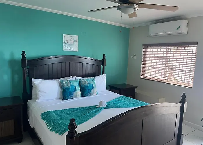 Twilight Tower Apartamento